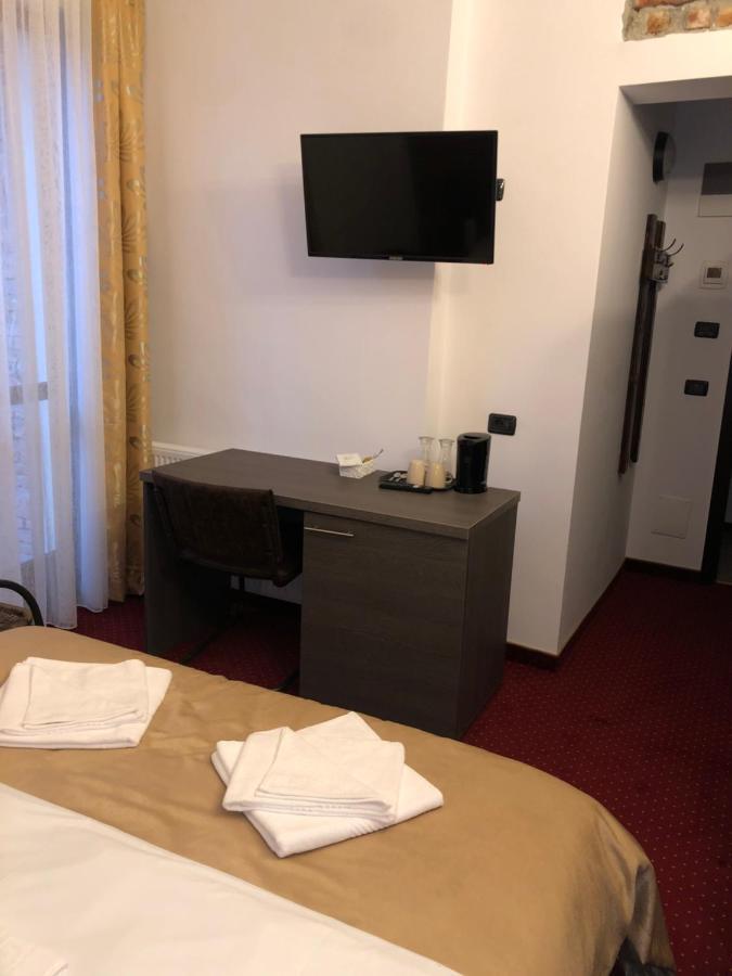 Pensiunea Sada Făgăraş Eksteriør billede